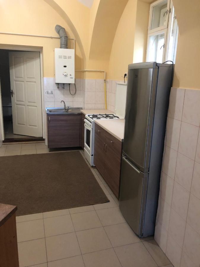 Old Town Flat Mukatjevo Eksteriør billede