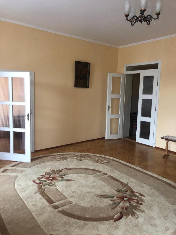 Old Town Flat Mukatjevo Eksteriør billede